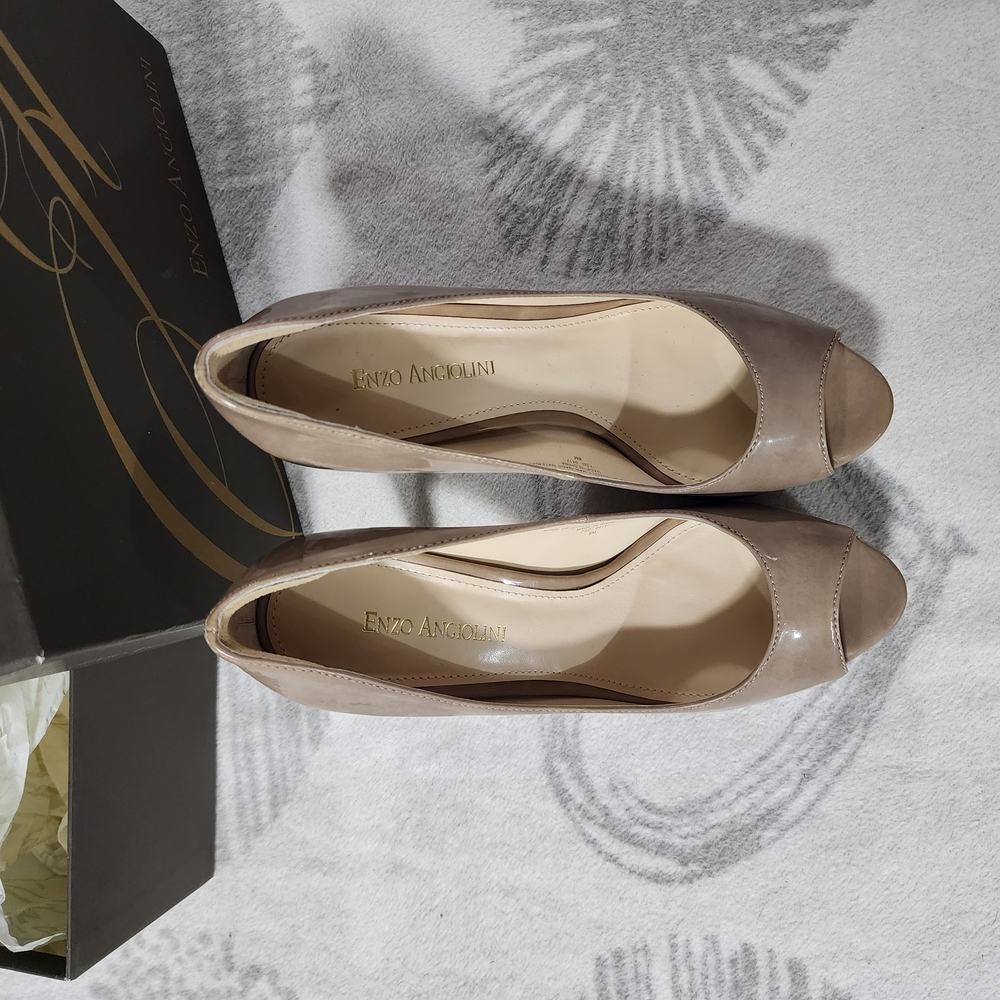 Enzo Angiolini Women's Taupe Peep Toe Shoes‎ - Size 8M EUC w/Box